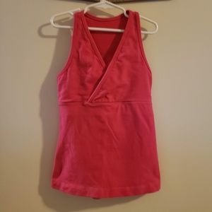 Lululemon fushcia pink top